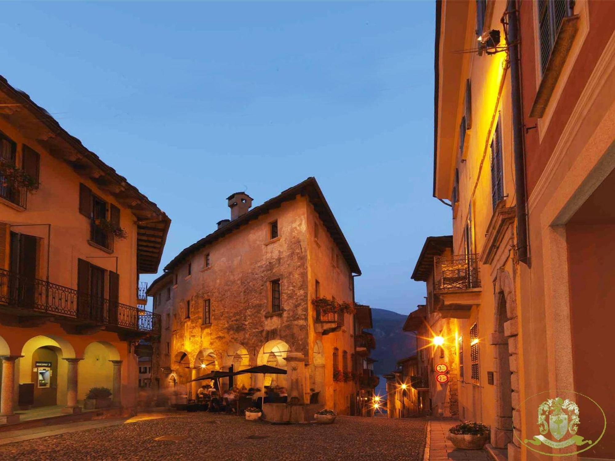 Hotel Casa Arizzoli Cannobio Exterior foto